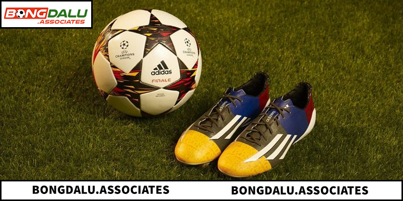 Lựa chọn sân chơi đặc trưng để tối ưu hiệu quả dự đoán